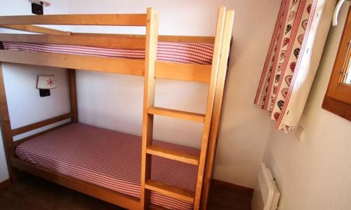 Skiverleih 3-Zimmer-Appartment für 6 Personen (35m²) - Résidence Parc Aux Etoiles - MH - Puy-Saint-Vincent - Draußen im Sommer