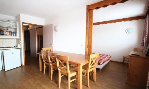 Skiverleih 4-Zimmer-Appartment für 7 Personen (39m²) - Résidence Parc Aux Etoiles - MH - Puy-Saint-Vincent - Draußen im Sommer