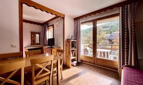 Skiverleih 3-Zimmer-Appartment für 6 Personen (33m²) - Résidence Parc Aux Etoiles - MH - Puy-Saint-Vincent - Draußen im Sommer