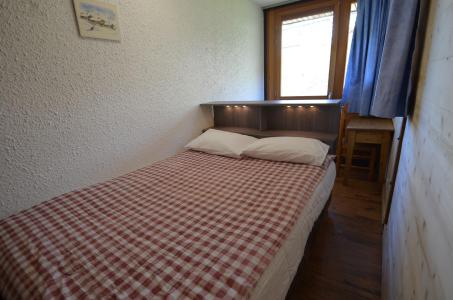 Urlaub in den Bergen 3-Zimmer-Appartment für 8 Personen (106) - Résidence Pelvoux - Les Menuires - Schlafzimmer