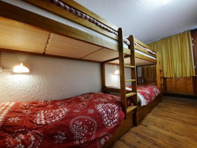 Urlaub in den Bergen 3-Zimmer-Appartment für 8 Personen (106) - Résidence Pelvoux - Les Menuires - Schlafzimmer