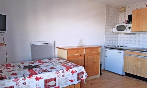 Soggiorno sugli sci Appartamento 2 stanze per 4 persone (23m²) - Résidence Pendine 1 - Puy-Saint-Vincent - Esteriore estate