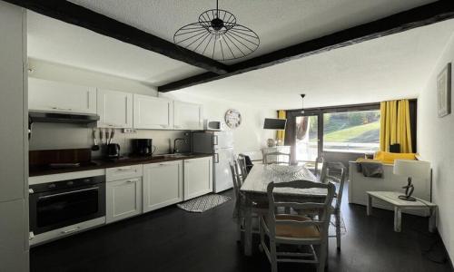 Ski verhuur Appartement 3 kamers 6 personen (42m²) - Résidence Pendine 1 - Puy-Saint-Vincent - Buiten zomer
