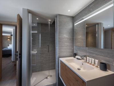 Vacanze in montagna Appartamento 6 stanze per 10 persone (205) - Résidence Phoenix - Courchevel - Bagno con doccia