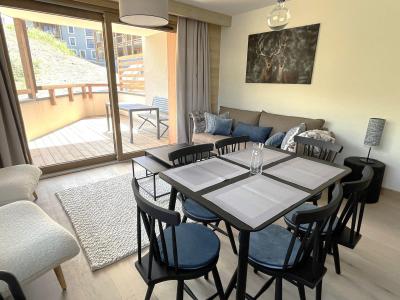 Holiday in mountain resort 2 room apartment cabin 4 people (C16) - Résidence Phoenix C - Alpe d'Huez - Living room