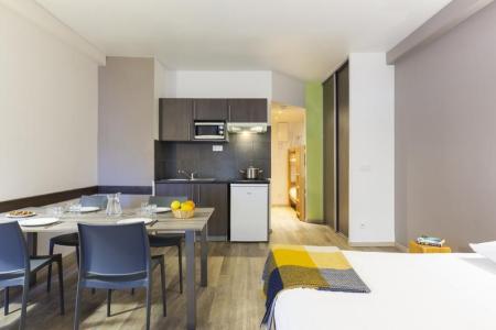 Urlaub in den Bergen Studio Schlafnische 4 Personen - Résidence Pierre Blanche - Les Menuires - Wohnzimmer