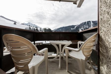 Vacances en montagne Studio 4 personnes (14) - Résidence Piscine - La Clusaz - Balcon