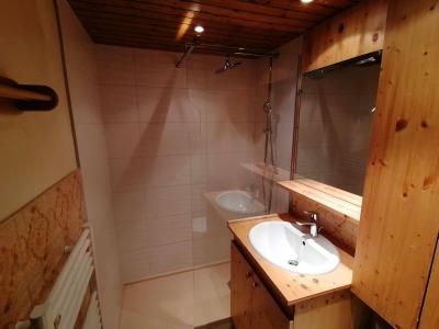 Holiday in mountain resort 2 room mezzanine apartment 7 people (2F) - Résidence Piste Rouge A - Le Grand Bornand