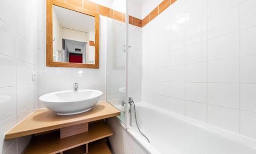 Vacanze in montagna Studio per 4 persone (Sélection 25m²) - Résidence Plagne Lauze - Maeva Home - La Plagne - Esteriore estate