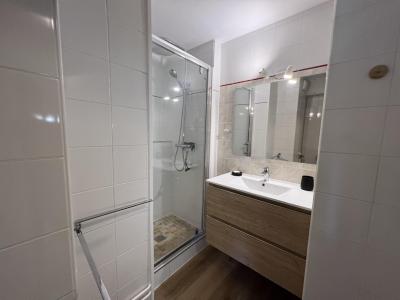 Vacanze in montagna Studio con alcova per 4 persone (210) - Résidence Plaine Alpe 2 - Serre Chevalier - Bagno con doccia