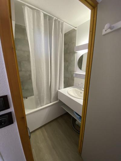 Vacaciones en montaña Apartamento cabina para 4 personas (009) - Résidence Plaisances - Montalbert - Cuarto de ducha