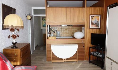 Vacances en montagne Studio 4 personnes (30m²) - Résidence Pleiades - Alpe d'Huez - Extérieur été