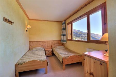 Urlaub in den Bergen 2-Zimmer-Appartment für 4 Personen (1114) - Résidence Plein Soleil - Méribel-Mottaret - Schlafzimmer