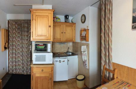 Vacances en montagne Studio cabine 4 personnes (C104) - Résidence Plein Soleil - La Toussuire - Kitchenette