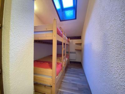 Vacaciones en montaña Apartamento 2 piezas para 6 personas (A16) - Résidence Praz les Pistes - Praz sur Arly - Rincón de sueño