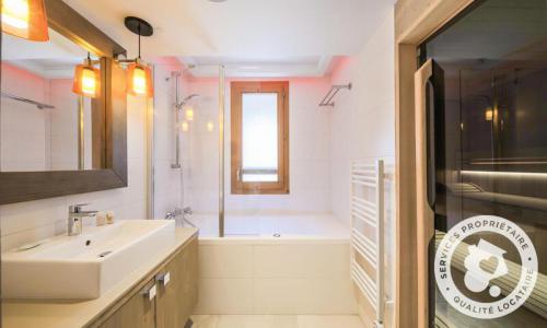 Rent in ski resort 4 room apartment 8 people (80m²-3) - Résidence Premium l'Hévana - Maeva Home - Méribel - Summer outside