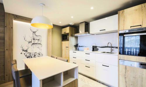 Skiverleih 2-Zimmer-Appartment für 4 Personen (Prestige 40m²-1) - Résidence Premium l'Hévana - Maeva Home - Méribel - Draußen im Sommer