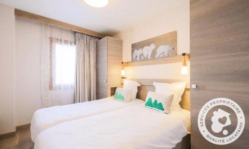 Rent in ski resort 3 room apartment 6 people (Prestige 70m²-3) - Résidence Premium l'Hévana - Maeva Home - Méribel - Summer outside