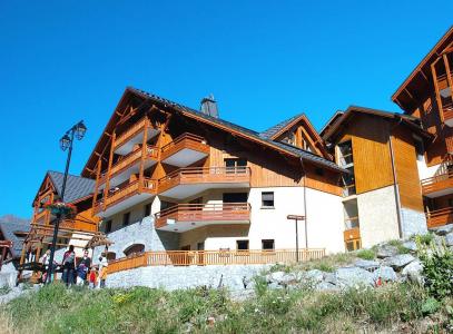 Location au ski Résidence Prestige la Cascade - les Epinettes - Vaujany - Extérieur été