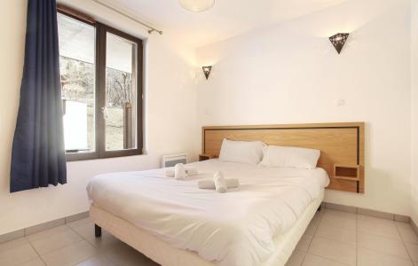 Holiday in mountain resort Résidence Prestige Mendi Alde - La Clusaz - Double bed