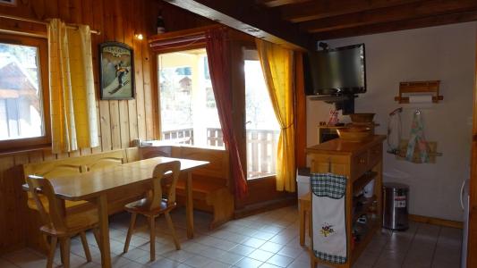 Holiday in mountain resort 2 room apartment 4 people - Résidence Rebiolle - Les Gets - Accommodation