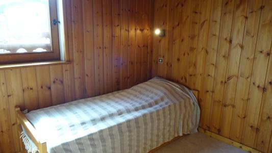 Holiday in mountain resort 2 room apartment 4 people - Résidence Rebiolle - Les Gets - Bedroom