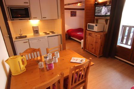 Urlaub in den Bergen 2-Zimmer-Holzhütte für 4 Personen (37) - Résidence Reine Blanche - Val Thorens - Wohnzimmer