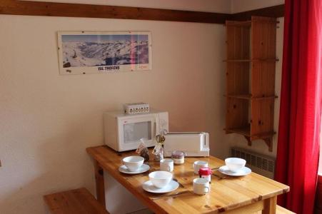 Vakantie in de bergen Appartement 2 kamers 4 personen (65) - Résidence Reine Blanche - Val Thorens - Woonkamer