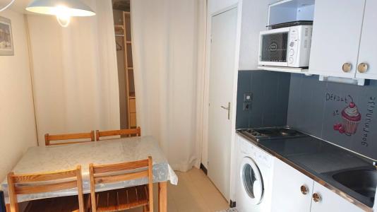 Holiday in mountain resort 2 room apartment 5 people (243R) - Résidence Relais - Réallon - Kitchenette