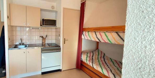 Holiday in mountain resort 2 room apartment 6 people (126R) - Résidence Relais - Réallon - Bunk beds