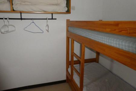 Holiday in mountain resort 2 room apartment 6 people (247R) - Résidence Relais - Réallon - Bunk beds