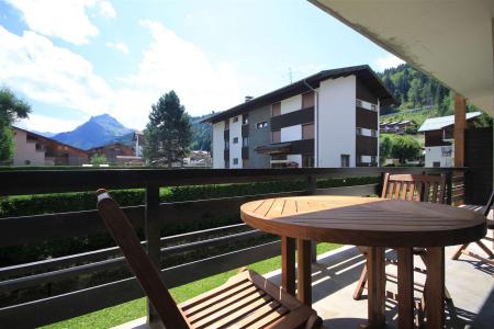 Holiday in mountain resort 3 room apartment 4 people (A3) - Résidence Ressachaux - Morzine - Balcony