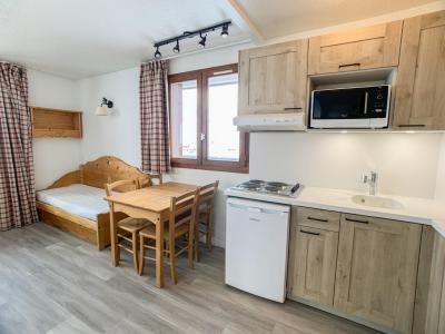 Holiday in mountain resort 2 room apartment cabin 6 people (419) - Résidence Rond Point des Pistes A - Tignes