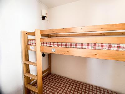 Vacaciones en montaña Apartamento 2 piezas cabina para 6 personas (419) - Résidence Rond Point des Pistes A - Tignes - Cama armario para 2 personas