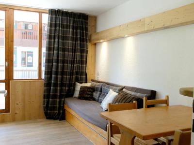 Holiday in mountain resort Studio cabin 4 people (094) - Résidence Rond Point des Pistes B - Tignes - Living room