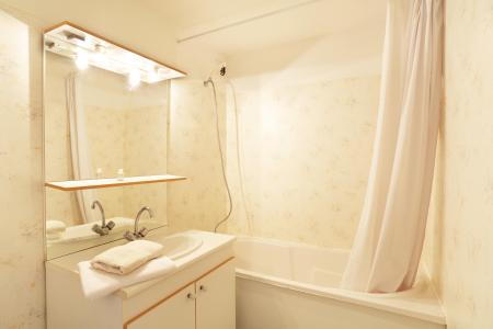 Holiday in mountain resort Résidence Royal Peyragudes - Peyragudes - Bathroom