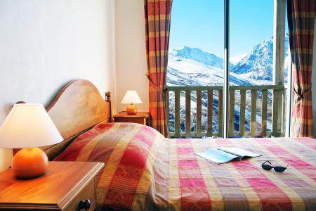 Holiday in mountain resort Résidence Royal Peyragudes - Peyragudes - Bedroom