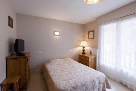 Vacanze in montagna Studio con alcova per 4 persone (506) - Résidence Royal - Brides Les Bains - Letto matrimoniale