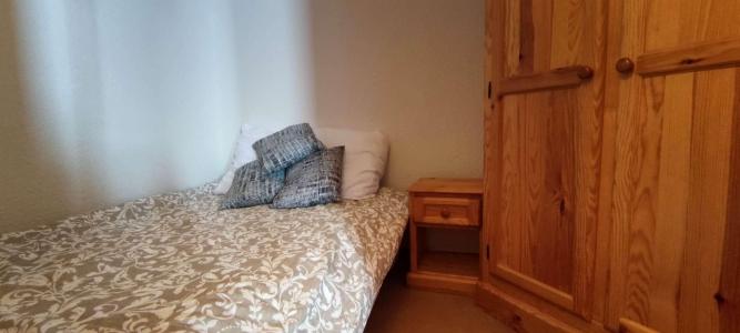 Holiday in mountain resort 2 room apartment 4 people (55) - Résidence Saint Clair II - Isola 2000 - Cabin