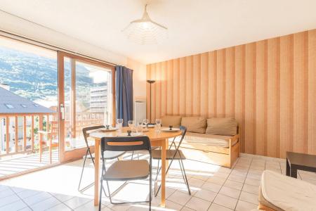 Urlaub in den Bergen Wohnung 2 Zimmer Schlafnische 6 Personen (110) - Résidence Sainte Catherine - Serre Chevalier - Wohnzimmer