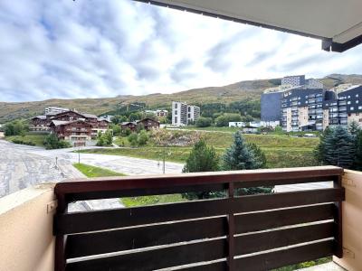 Vacances en montagne Studio cabine 2 personnes (501) - Résidence Sarvan - Les Menuires - Extérieur été