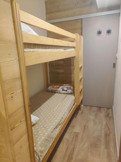 Holiday in mountain resort Studio sleeping corner 4 people (803) - Résidence Seignon - Vars - Accommodation
