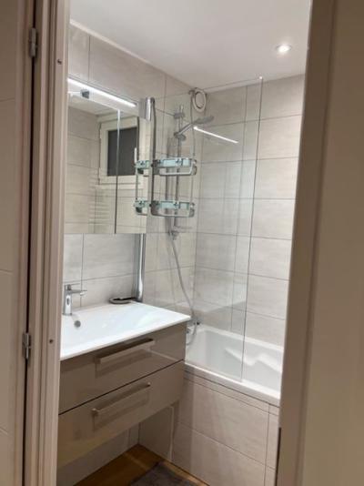 Holiday in mountain resort Studio cabin 5 people (G2) - Résidence Sérac - Val Thorens - Bathroom