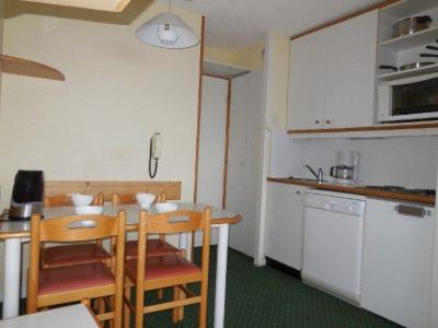 Vakantie in de bergen Appartement 2 kamers 5 personen (405) - Résidence Sextant - Montchavin La Plagne - Woonkamer