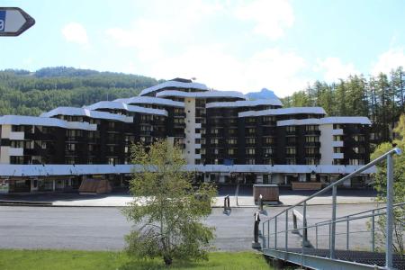Vacances en montagne Résidence Ski Soleil - Vars - Extérieur été