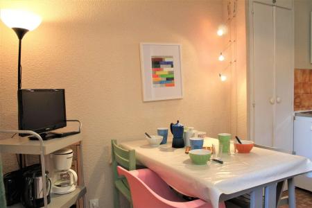 Vacances en montagne Studio 3 personnes (326) - Résidence Ski Soleil - Vars - Coin repas