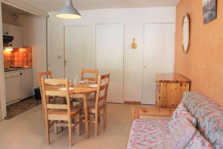 Vakantie in de bergen Studio cabine 6 personen (512) - Résidence Ski Soleil - Vars - Woonkamer