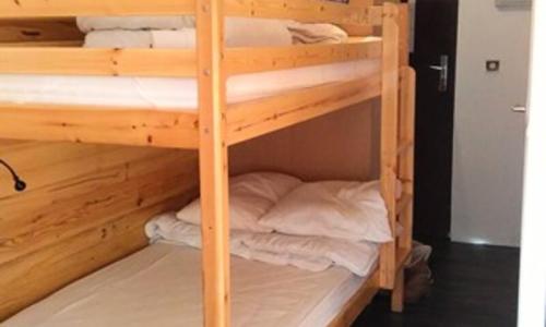 Rent in ski resort Studio 4 people (17m²) - Résidence Skisud - Alpe d'Huez - Sleeping area