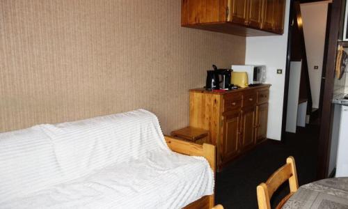 Wynajem na narty Apartament 4 pokojowy 6 osób (40m²) - Résidence Solaires - Alpe d'Huez - Na zewnątrz latem