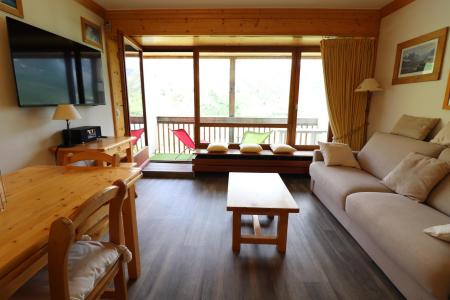 Holiday in mountain resort 3 room apartment 8 people (43B) - Résidence Soleil - Tignes - Living room